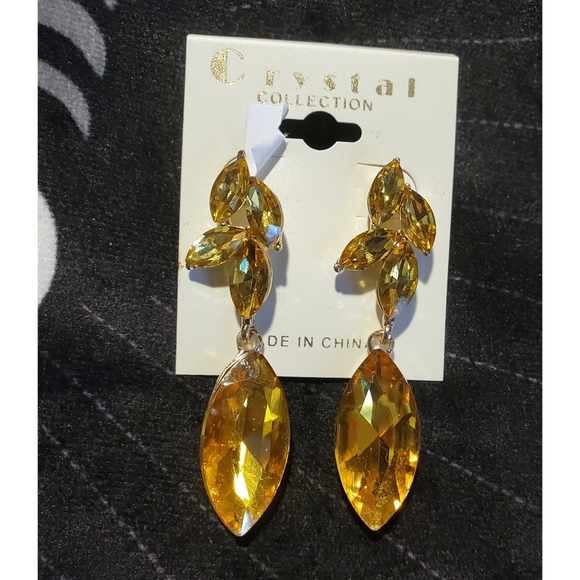 Vintage Jewelry - Crystal earrings